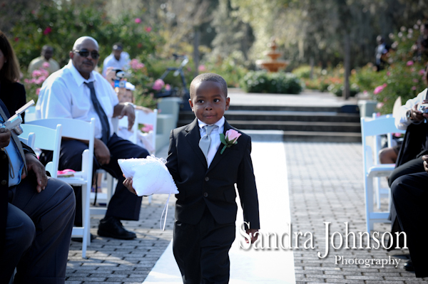 Best 310 Lakeside wedding photographer - Sandra Johnson (SJFoto.com)